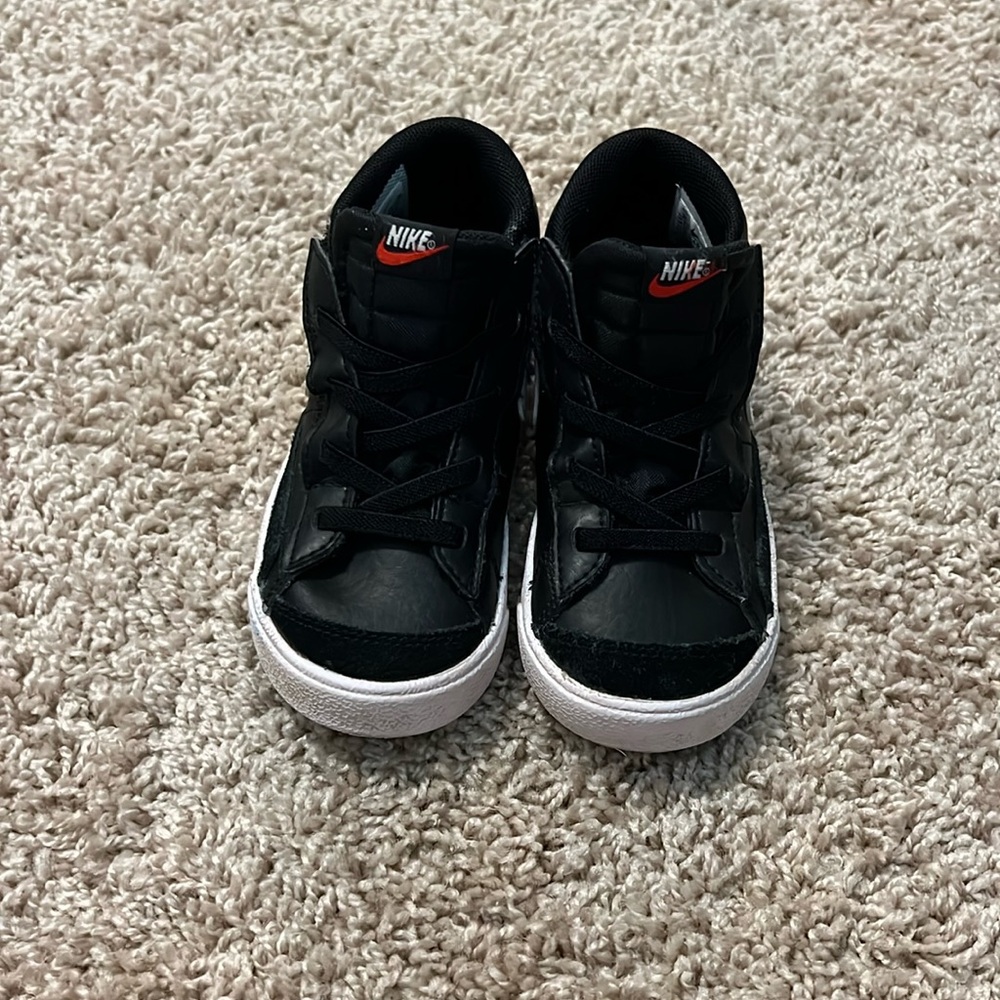Nike Blazer Mid ‘77